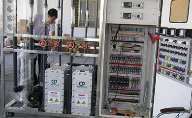 電子超純水設(shè)備出水水質(zhì)符合美國ASTM純水水質(zhì)標(biāo)準(zhǔn)、我國電子工業(yè)部電子級水質(zhì)技術(shù)標(biāo)準(zhǔn)(18MΩ.cm、15MΩ.cm、10MΩ.cm、2MΩ.cm、0.5MΩ.cm五級標(biāo)準(zhǔn))、我國電子工業(yè)部高純水水質(zhì)試行標(biāo)準(zhǔn)、美國半導(dǎo)體工業(yè)用純水指標(biāo)、日本集成電路水質(zhì)標(biāo)準(zhǔn)、國內(nèi)外大規(guī)模集成電路水質(zhì)標(biāo)準(zhǔn)。<br />
